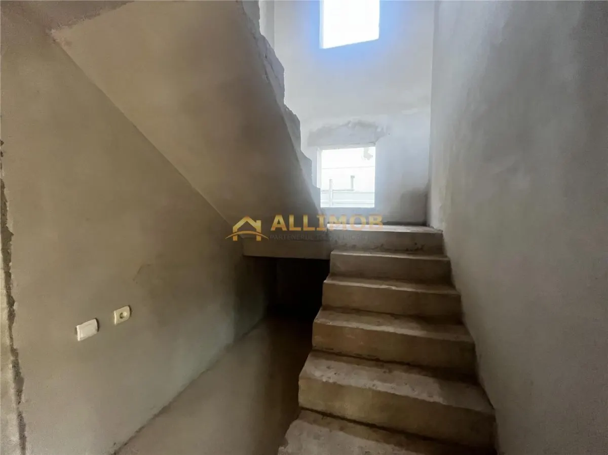 Casa de vânzare in Strejnicu - foto 12