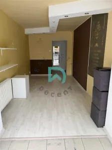 Spatiu comercial de inchiriat - foto 4