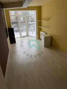 Spatiu comercial de inchiriat - foto 9