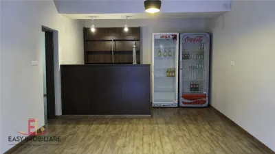 Spatiu comercial 45mp, vitrina, Dambu Pietros, grup sanitar, 2 zone acces. - foto 5
