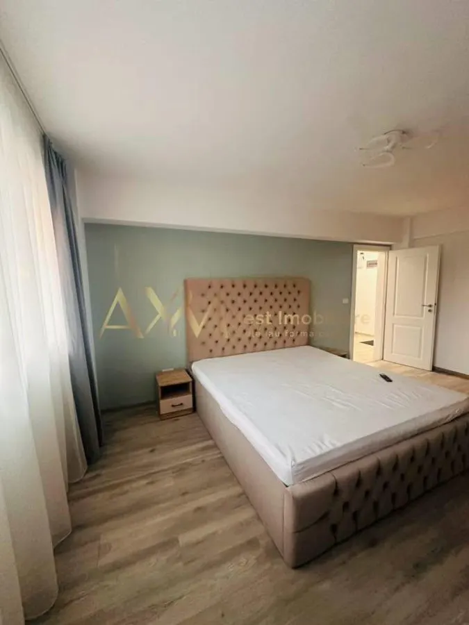 Inchiriere apartament 2 camere - foto 14