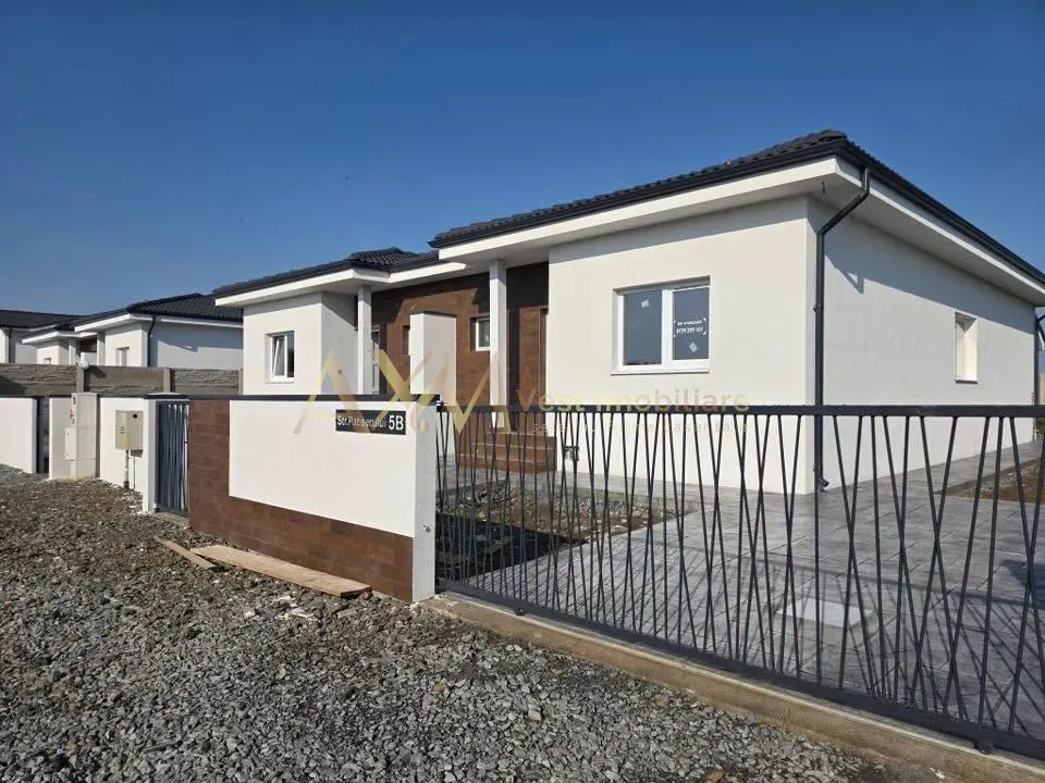 Vanzare 1/2 duplex 3 camere - foto 1