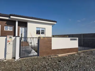 Vanzare 1/2 duplex 3 camere - foto 9