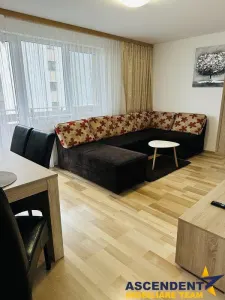 Pet friendly! Apartament 2 Camere, Urban, Tractorul, decomandat, loc parcare - foto 1