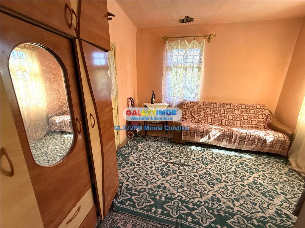 Vanzare casa batraneasca Baicoi Prahova - foto 3