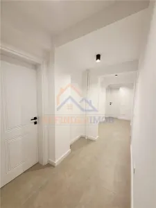 Vanzare 3 camere Universitate 77mp - foto 3
