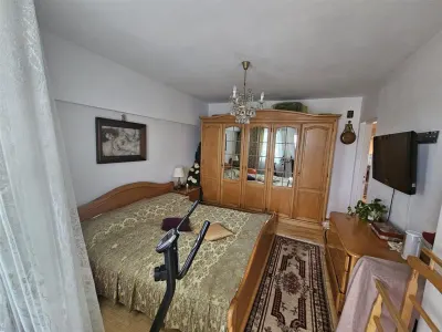 Apartament 4 camere - Hala Centrala - foto 9