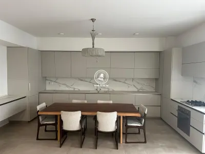 Apartament 4 camere Centru 130 Mp - Iasi