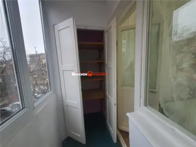 De inchiriat apartament cu 3 camere - foto 6