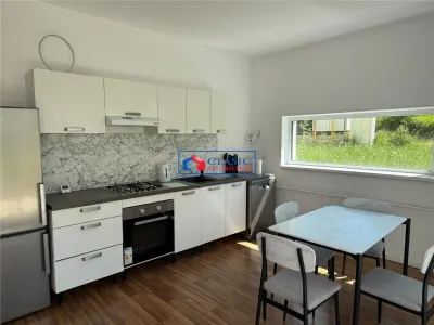 Inchiriere casa moderna 4 camere teren 500 mp in Dezmir - Cluj-Napoca