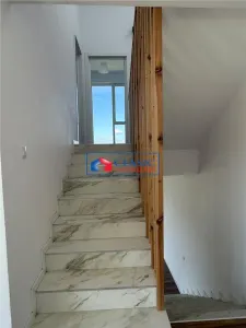 Vanzare parte duplex modern cu 4 camere 120 mp si teren 250 mp in Dezmir - foto 15