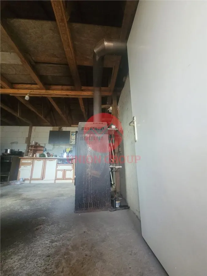 Casa de Vanzare Lazu, Mobilata, Utilata, Stare Buna, Teren Proprietate, 600 mp - foto 18