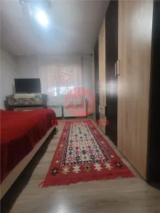 Casa de Vanzare Lazu, Mobilata, Utilata, Stare Buna, Teren Proprietate, 600 mp - foto 5