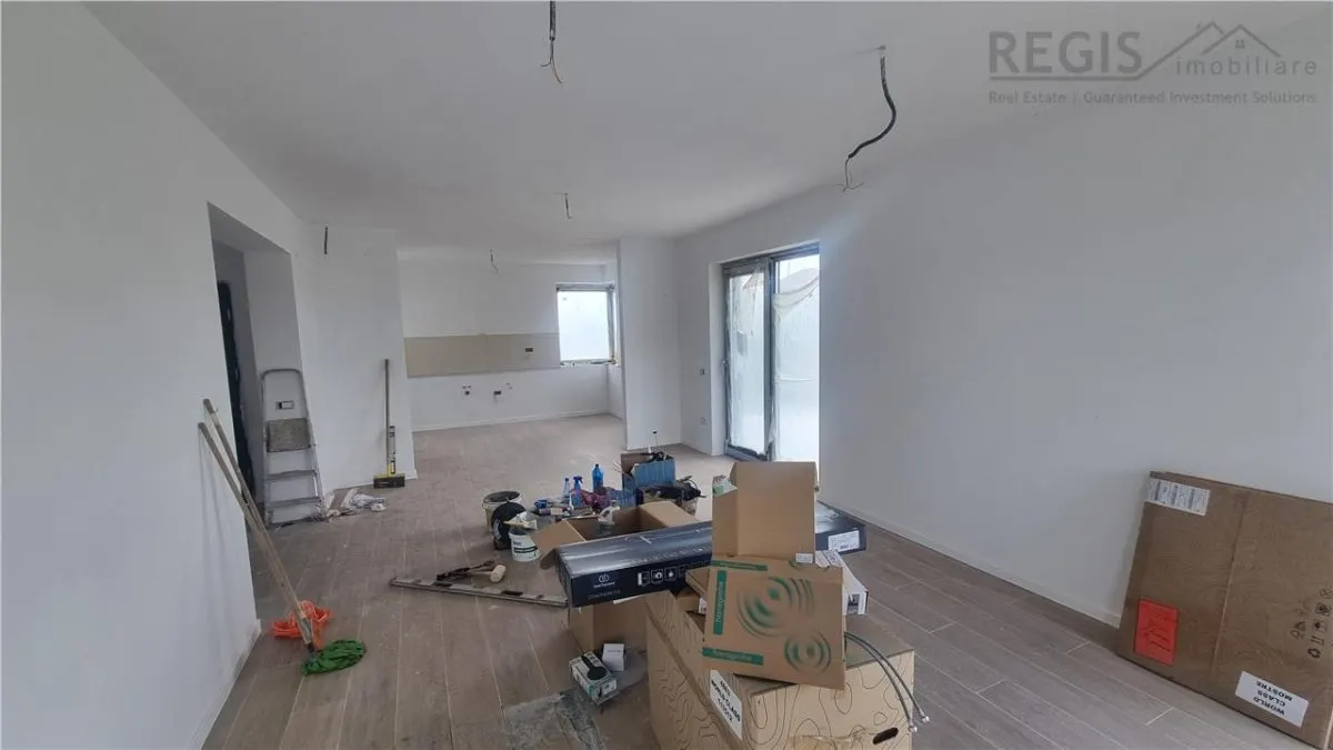 Vila moderna de 5 camere zona Sanpetru Brasov - foto 3