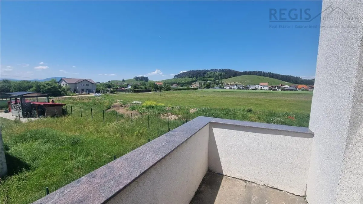 Vila moderna de 5 camere zona Sanpetru Brasov - foto 7