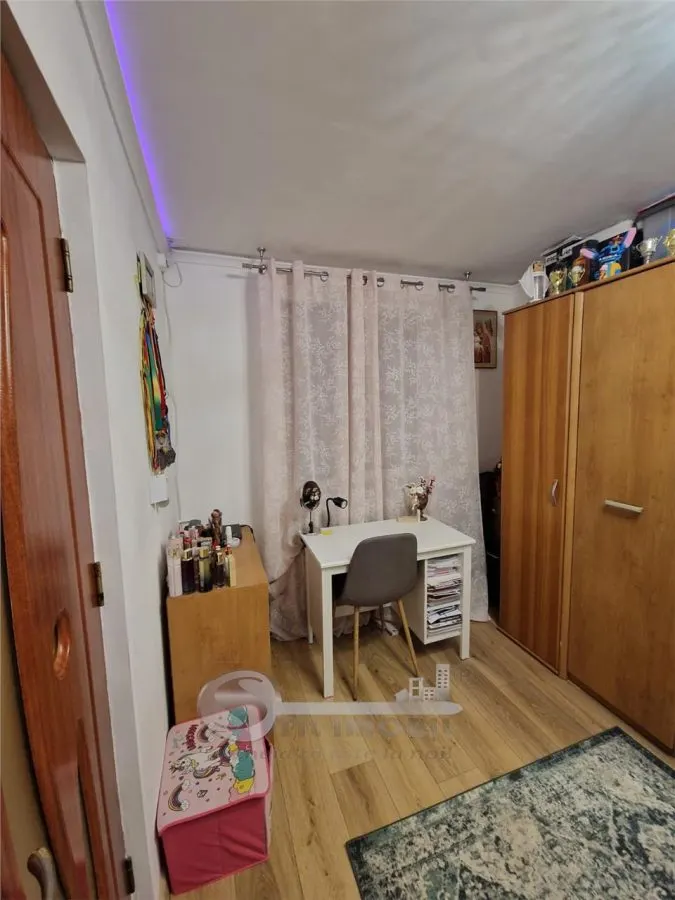 Apartament 3 camere, Tatarasi, etaj intermediar - foto 2