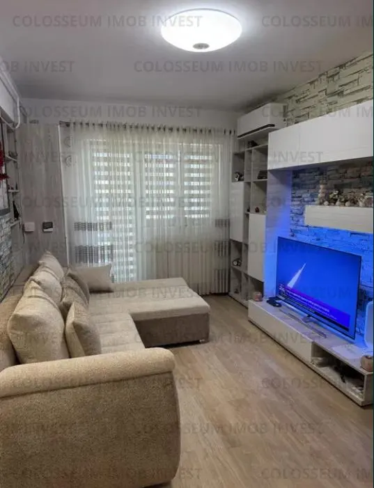 Studio elegant cu 2 camere | 44 mp | Loc de parcare | 2 boxe | Tractorul - foto 1