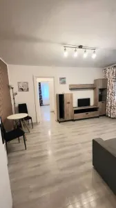 Apartament 2 camere piata Astra, Renovat - foto 1