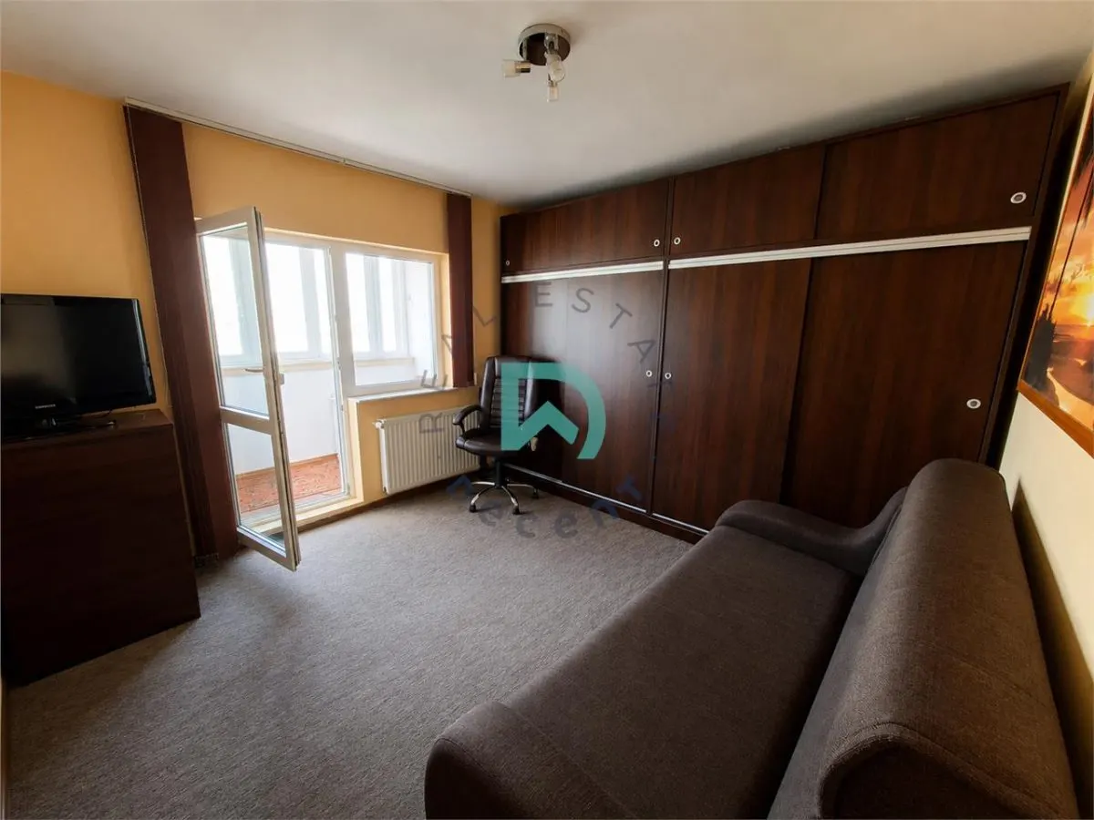 Apartament 3 camere Vlahuta, 70 mp - Brasov - foto 3