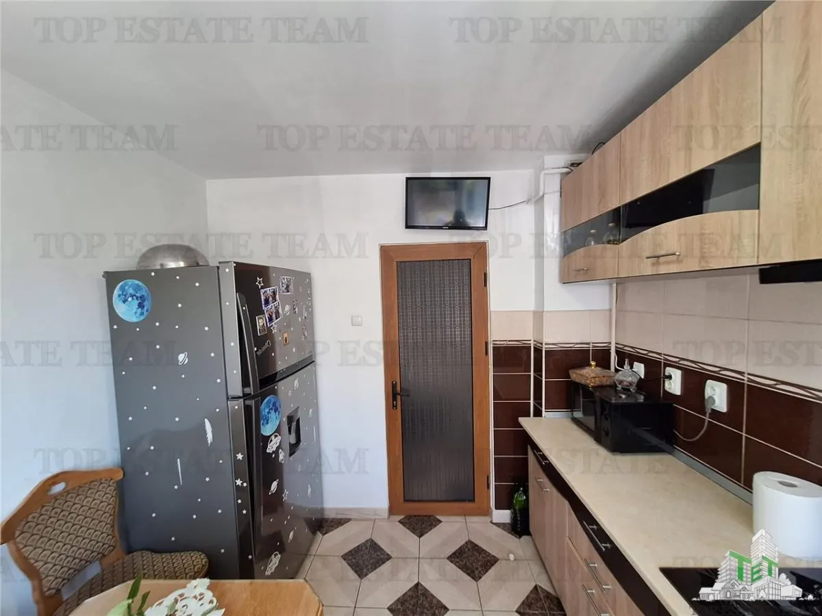 Apartament elegant - Spitalul 3 - vanzare - Braila - foto 8
