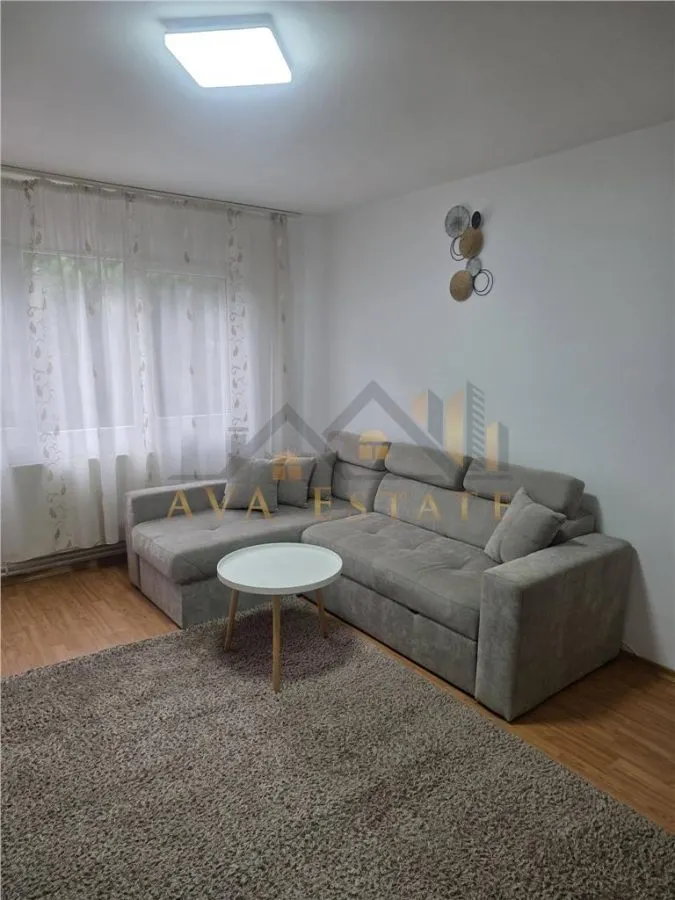Apartament 3 camere, Et.1 - Zona Gheorghe Lazar - foto 2
