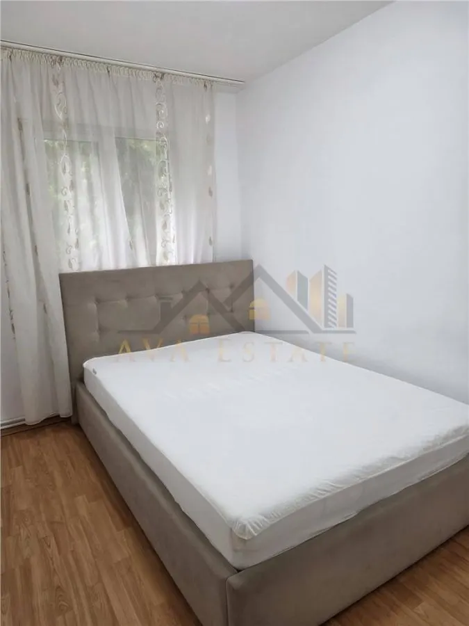 Apartament 3 camere, Et.1 - Zona Gheorghe Lazar - foto 7