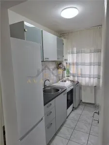 Apartament 3 camere, Et.1 - Zona Gheorghe Lazar - foto 9