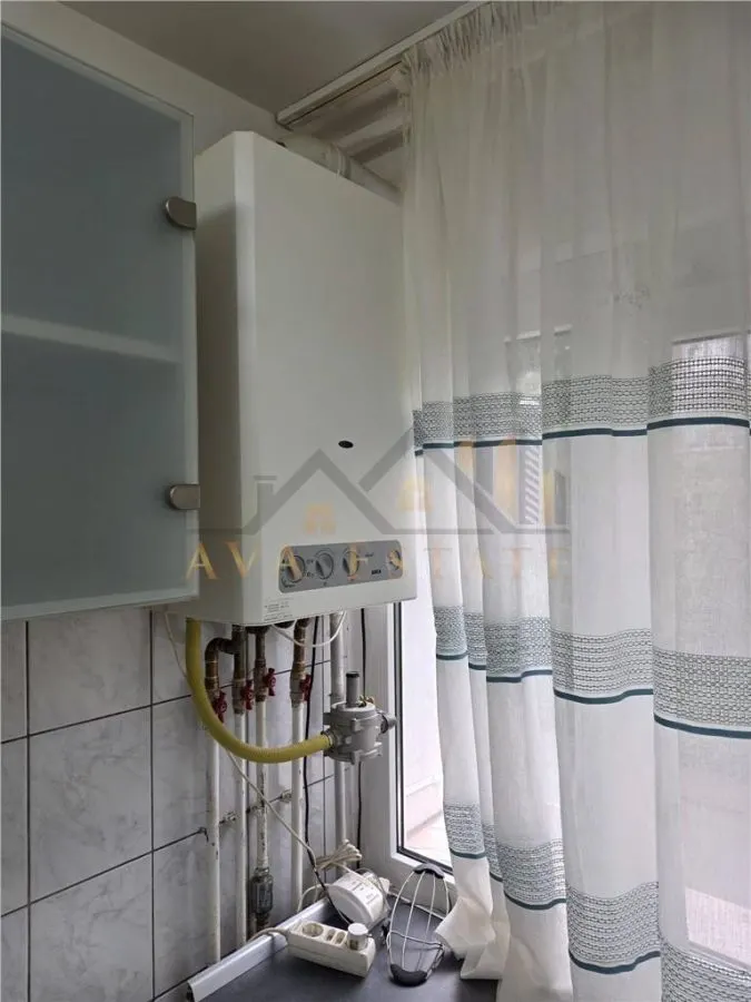Apartament 3 camere, Et.1 - Zona Gheorghe Lazar - foto 10