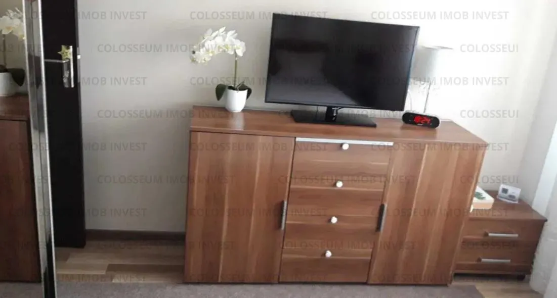 Apartament 3 camere | Decomandat | Zona Racadau - foto 4