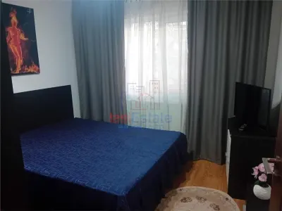Apartament 3 camere zona Alexandru cel Bun - foto 1