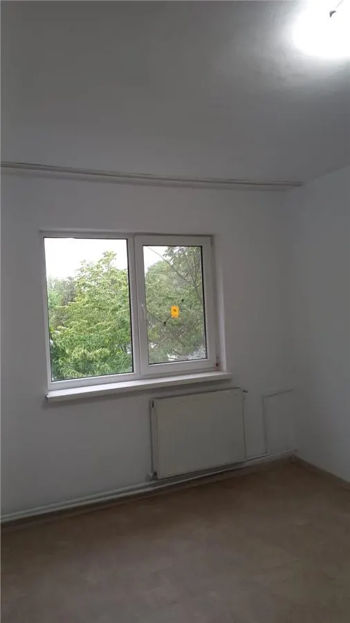 Apartament 2 camere zona Nord - foto 4