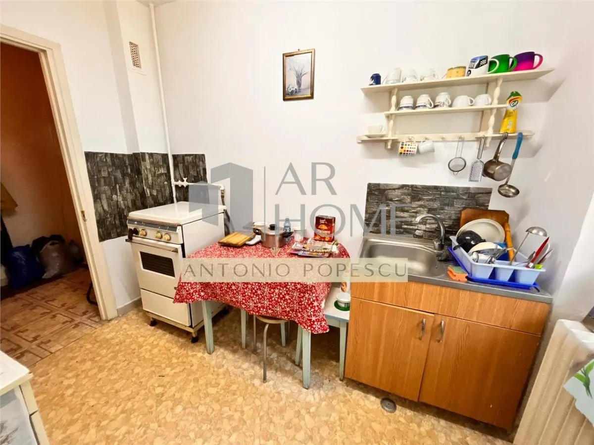 Apartament 3 camere, bloc de beton, Ploiesti, Parcul Aurora, Vest. - foto 7