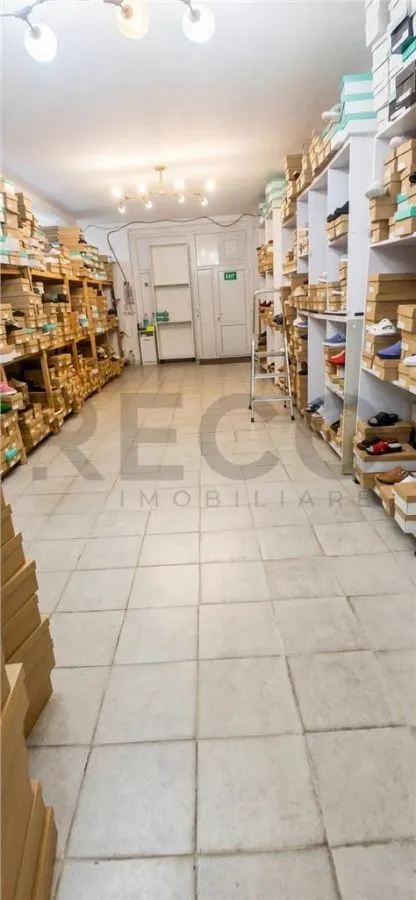RECO  Hala de productie cu spatiu de locuit in Santandrei - foto 1
