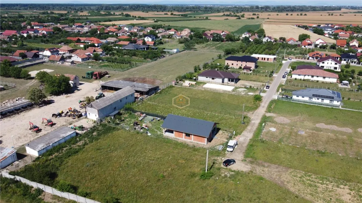 Loc de casa - 741 mÂ² | Vetis - zona rezidentiala noua - foto 4