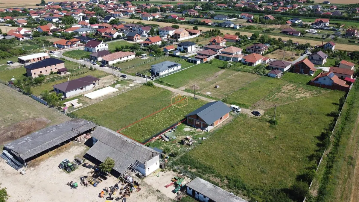 Loc de casa - 741 mÂ² | Vetis - zona rezidentiala noua - foto 5