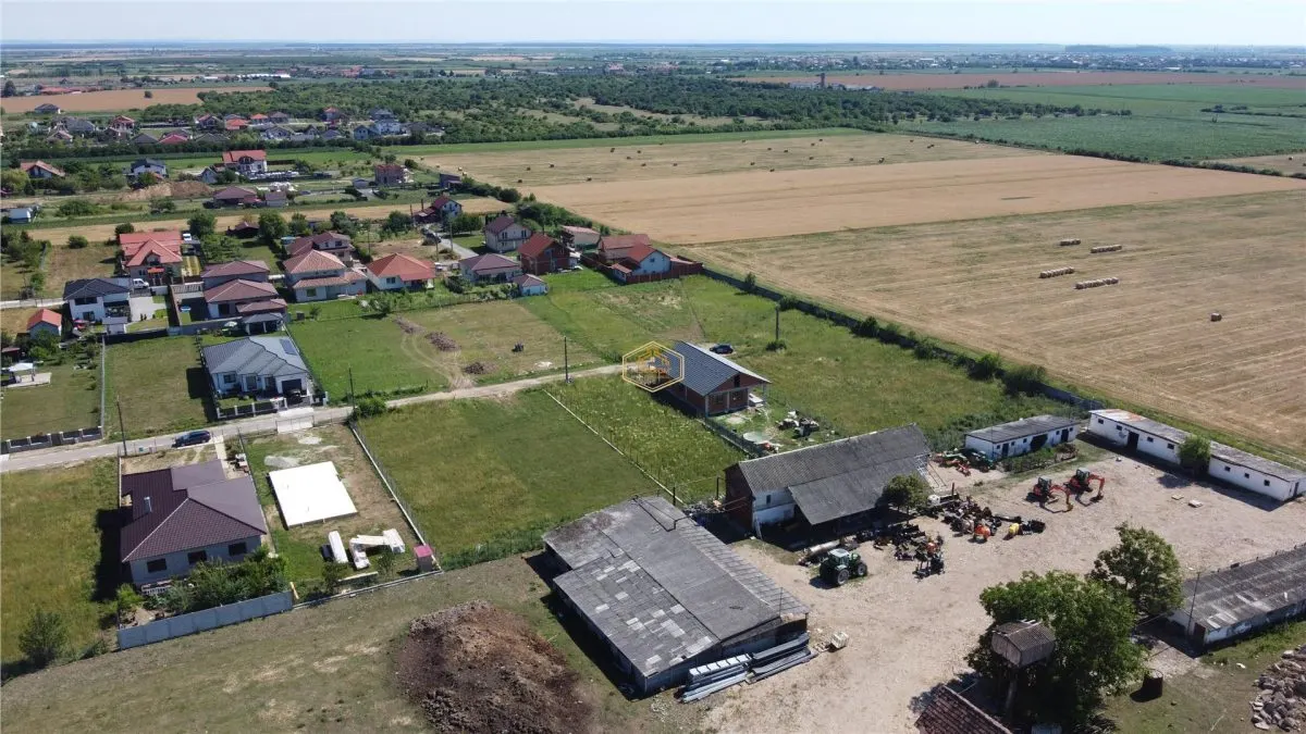 Loc de casa - 741 mÂ² | Vetis - zona rezidentiala noua - foto 6