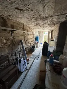 CASA SOLIDA CU TEREN SI CURTE,  BOCSA VASIOVA. COMISION ZERO - foto 26