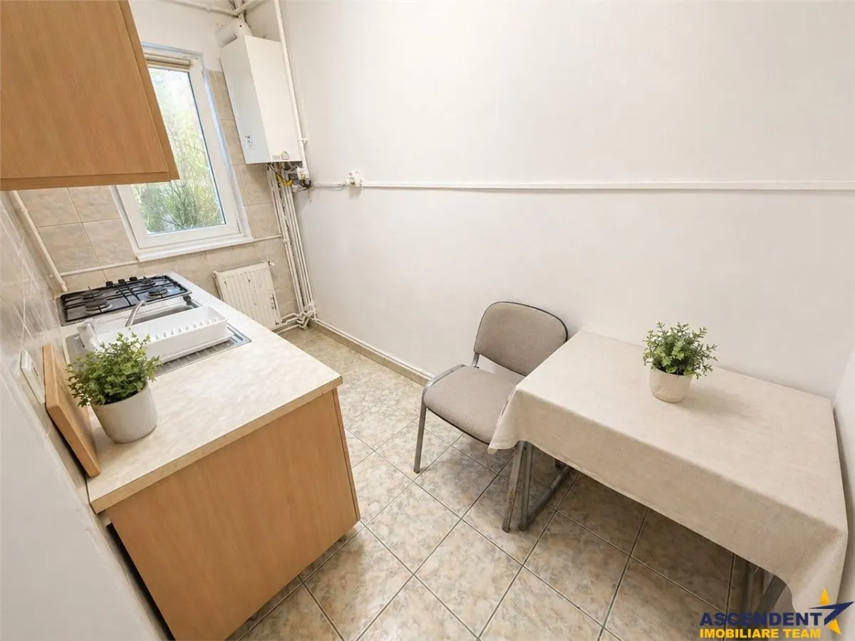 Apartament cu 3 camere, izolat termic, Dambu Pietros, Targu Mures. - foto 3