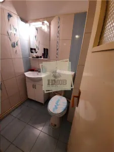 Apartament cu 4 camere 2 bai balcon si pivnita de vanzare pe Mihai Viteazu din Sibiu - foto 11