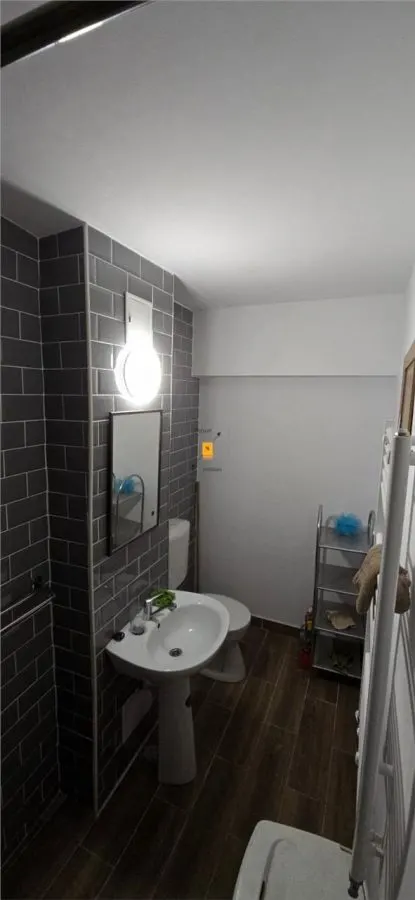 Inchiriere apartament 2 camere - foto 7