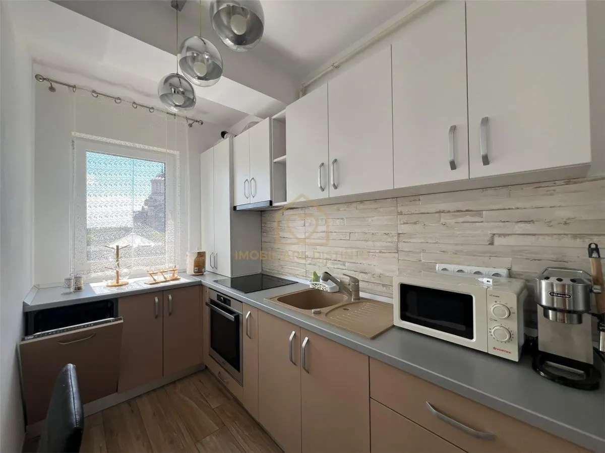 Apartament cu doua camere Decebal - foto 1