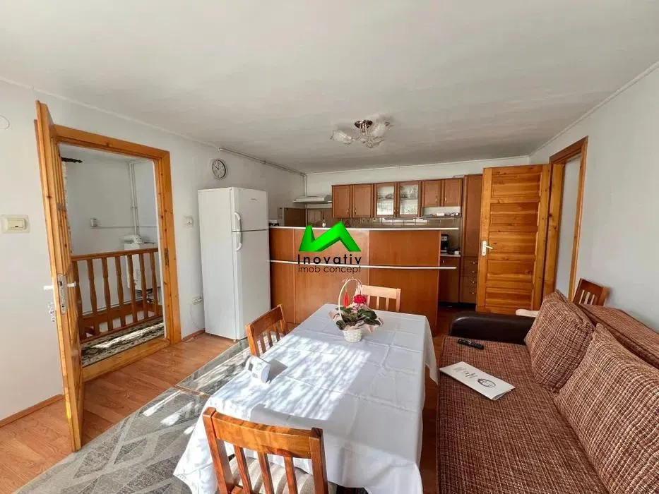 Apartament la casa de vanzare 3 camere Sibiu Rennes - foto 1