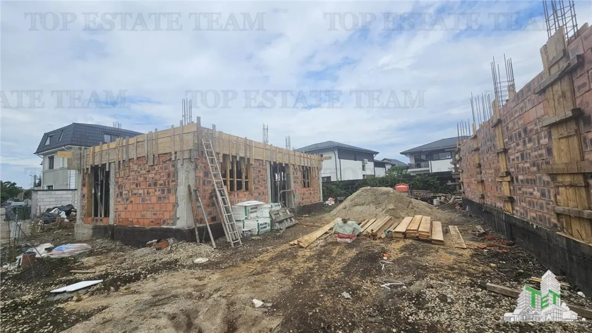 Vila individuala 6 camere P+1+M in spatele Cartierului Latin - foto 3