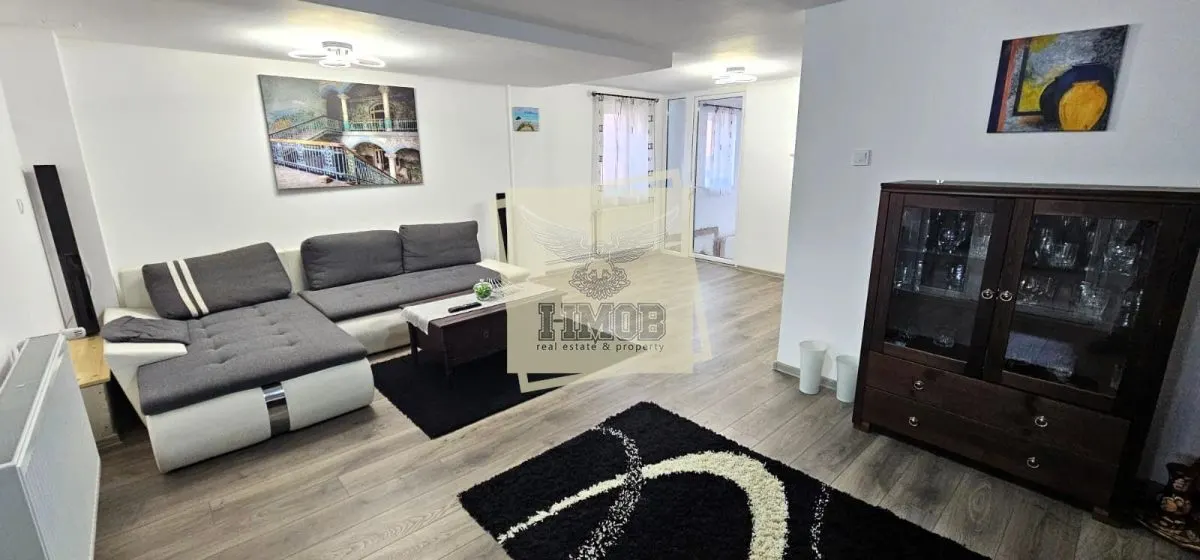 Vila cu 10 camere | piscina | anexa | garaj | la 15 min de Sibiu - foto 1