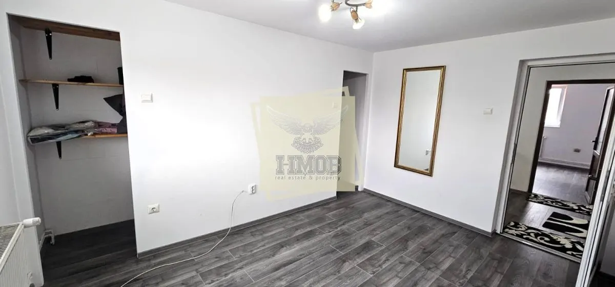 Vila cu 10 camere | piscina | anexa | garaj | la 15 min de Sibiu - foto 4