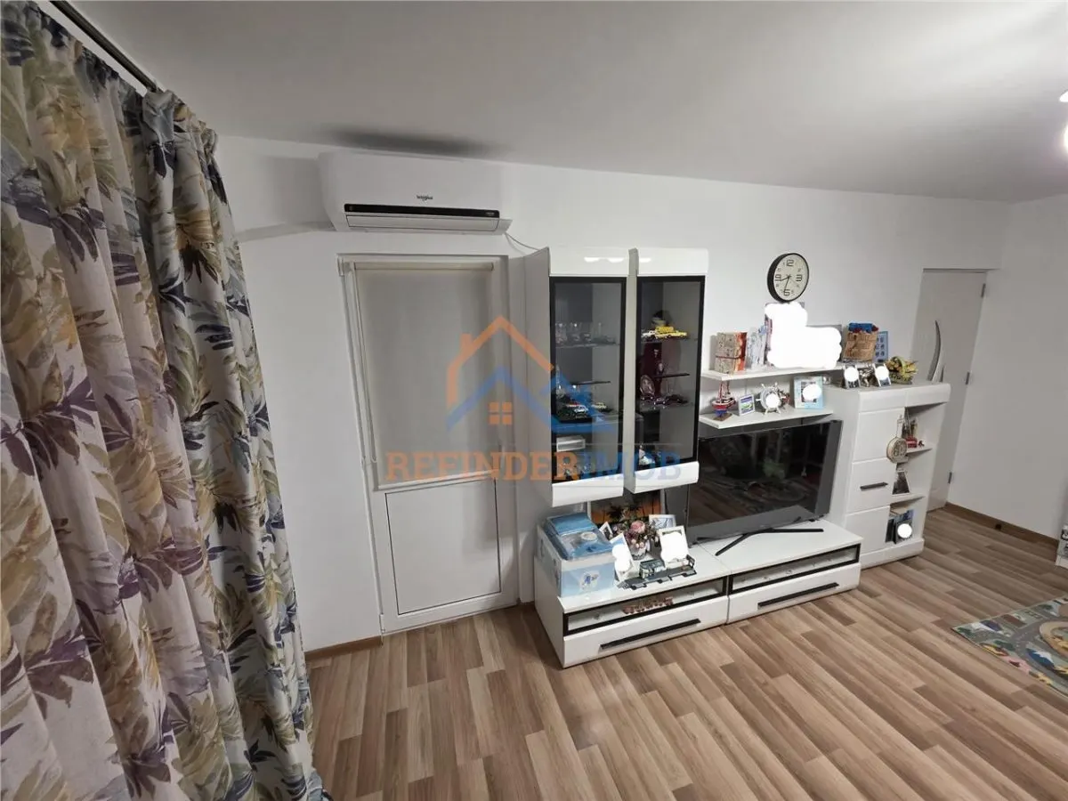 Apartament 2 camere decomandat / Mobilat / Utilat / Metrou - foto 2