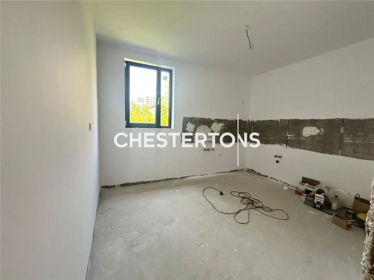 Vila moderna, 4 camere + curte ,zona linistita, oportunitate unica - foto 14