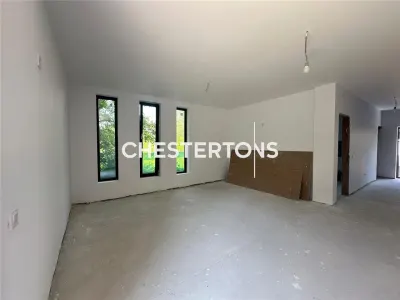Vila moderna, 4 camere + curte ,zona linistita, oportunitate unica - foto 16