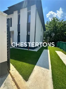 Vila moderna, 4 camere + curte ,zona linistita, oportunitate unica - foto 21