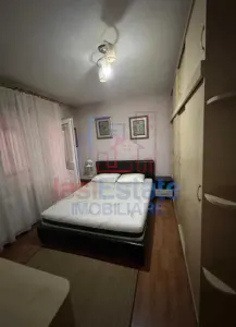 Zona Podu Ros Apartament 3 camere - Iasi